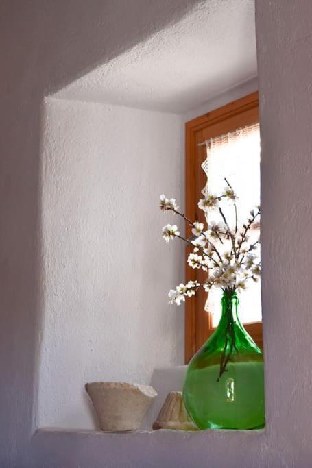 Villa Το Πάνω Σπίτι Της Μαριάνθης Márpissa Exterior foto