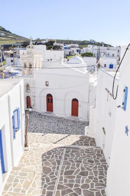 Villa Το Πάνω Σπίτι Της Μαριάνθης Márpissa Exterior foto